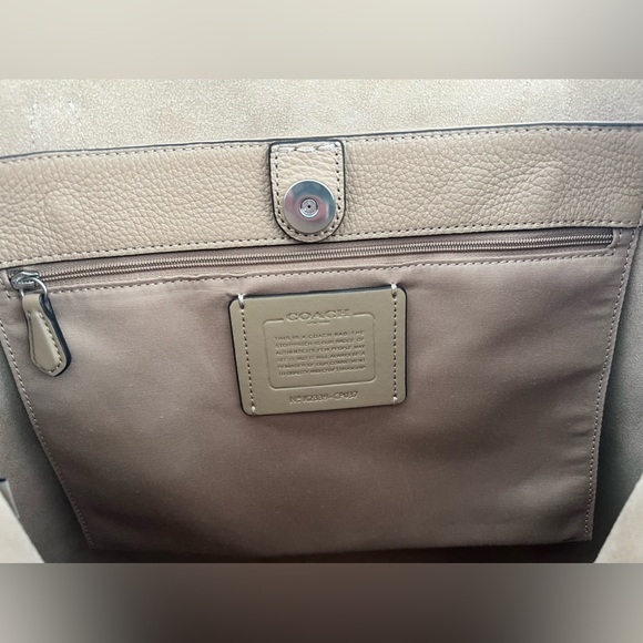 Coach handbag CP037 THEA TOTE Chalk - Picture 8 of 16